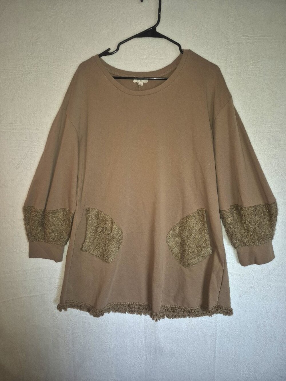Umgee Wool Blend Fringe Sweatshirt L Caramel Fall Cozy Western Cottagecore